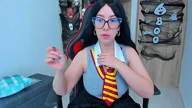  amanda seyfried19 online show from October 2025 05:14:02 PM