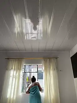 hannahb-e online show from January 2025 02:51:01 PM