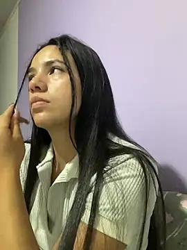 hannahb-e online show from January 2025 03:01:01 AM