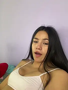 hannahb-e online show from January 2025 09:46:01 PM