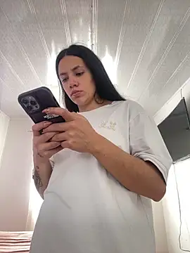 hannahb-e online show from March 2026 04:13:01 PM