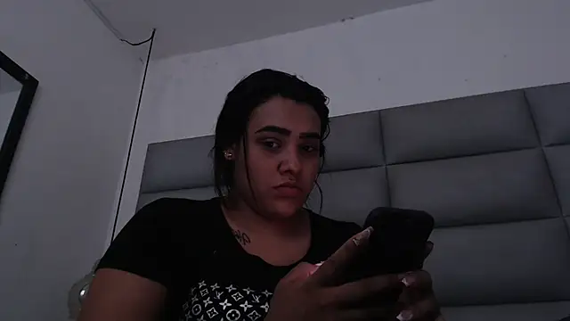 emily brontee  online show from September 2025 03:49:01 PM