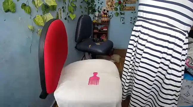 nicole ink online show from February 2025 02:43:02 PM