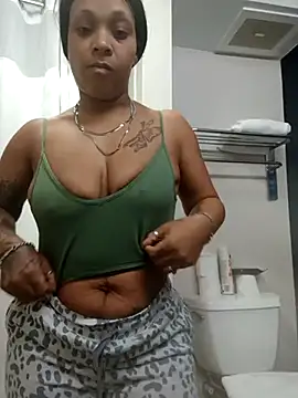 Snapshot of mariah2299 chatting on February 2025 05:37:01 AM mariah2299 online show from February 2025 05:37:01 AM