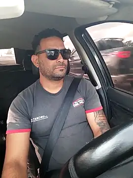 Snapshot of hecwil8 chatting on November 2025 11:22:01 AM hecwil8 online show from November 2025 11:22:01 AM