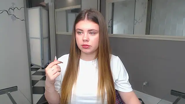 Snapshot of IsabellaBler chatting on March 2025 07:00:02 AM IsabellaBler online show from March 2025 07:00:02 AM