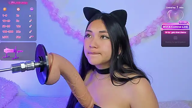 pauline golden1 online show from February 2025 02:07:02 AM