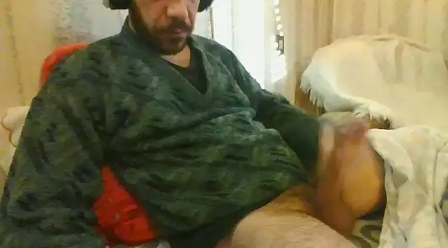 Snapshot of tozebrito_hd chatting on February 2025 08:29:01 AM tozebrito hd online show from February 2025 08:29:01 AM