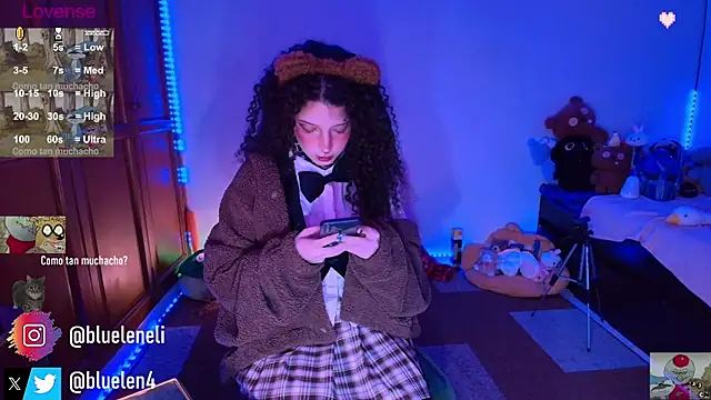 bluelen online show from November 2025 08:25:02 AM