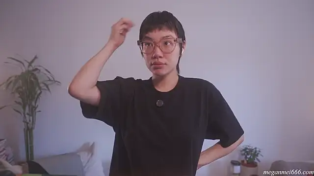 meganmei666 online show from April 2026 06:03:01 PM