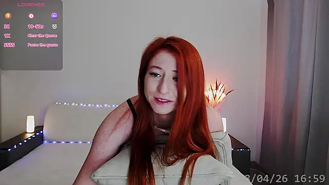 Kira Winner online show from April 2026 02:00:02 PM