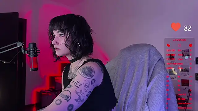 deadlysweet online show from December 2024 10:30:02 PM