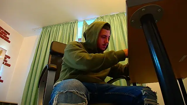 JoshKnights online show from September 2025 05:22:02 AM