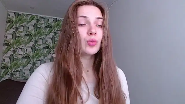 Olivia shine online show from October 2025 04:13:01 AM