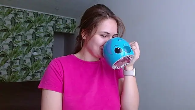 Olivia shine online show from November 2025 05:30:02 AM