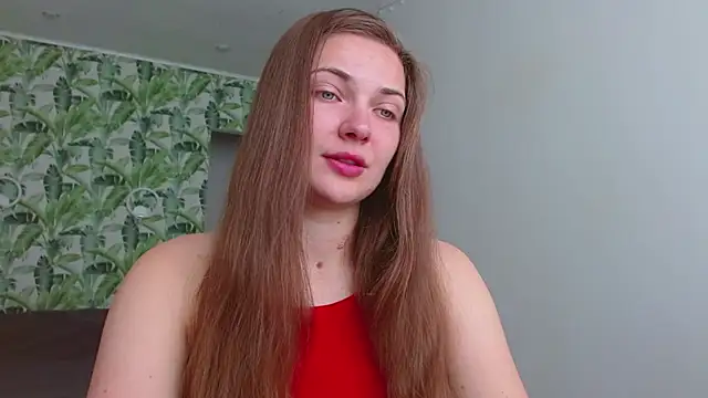 Snapshot of Olivia_shine chatting on June 2026 04:19:01 AM Olivia shine online show from June 2026 04:19:01 AM