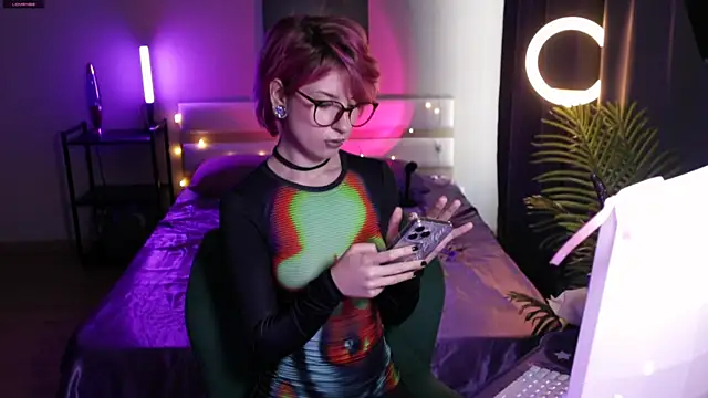 Snapshot of _Moonlight_t chatting on July 2026 08:01:02 AM Moonlight t online show from July 2026 08:01:02 AM