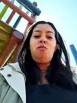 Emily Wane online show from December 2024 04:46:02 PM