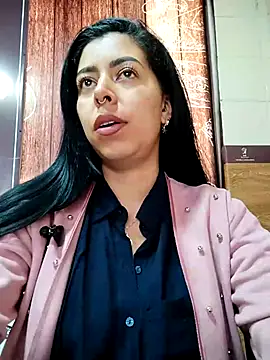 Emily Wane online show from October 2025 04:52:02 PM