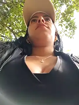 Emily Wane online show from April 2026 07:07:02 PM