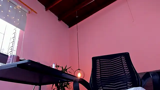  aline hall online show from March 2025 03:13:02 PM