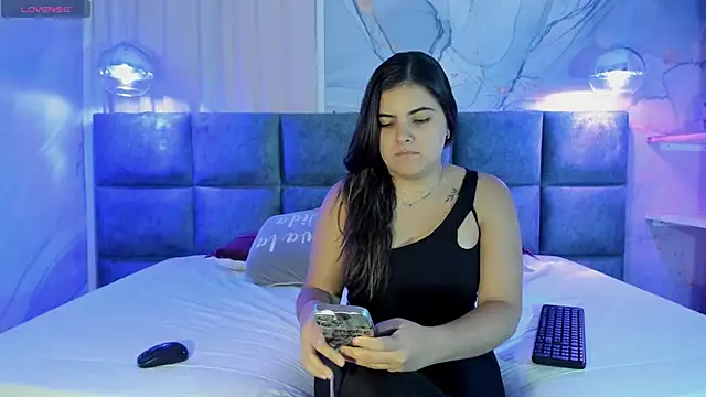 Snapshot of EVELIN_MASON chatting on January 2025 07:39:01 PM EVELIN MASON online show from January 2025 07:39:01 PM