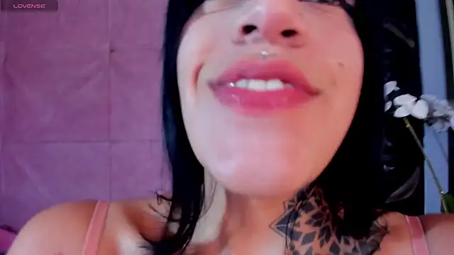 cattleya jensen  online show from February 2025 04:36:02 PM