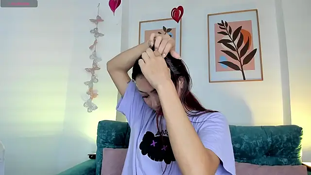 amysc online show from March 2025 01:15:02 PM