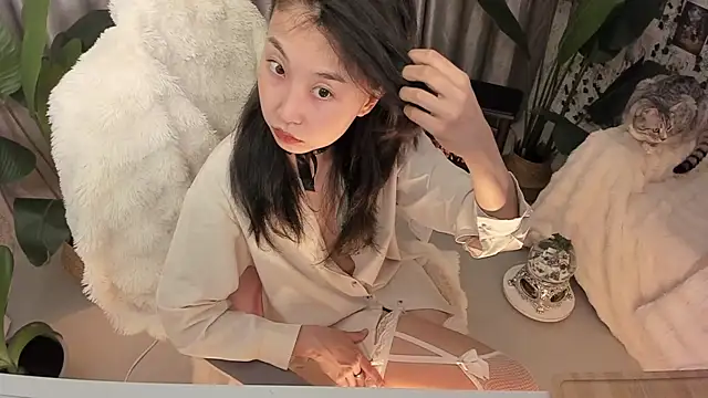 Snapshot of Minami_686 chatting on January 2025 09:14:02 PM Minami 686 online show from January 2025 09:14:02 PM