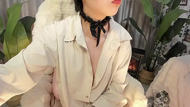Snapshot of Minami_686 chatting on February 2025 12:19:02 AM Minami 686 online show from February 2025 12:19:02 AM