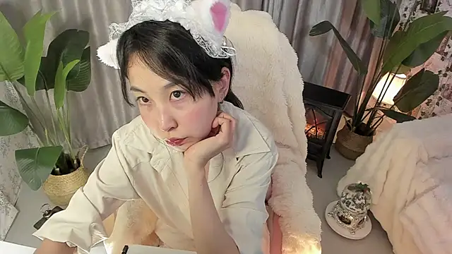 Snapshot of Minami_686 chatting on February 2025 07:56:01 PM Minami 686 online show from February 2025 07:56:01 PM