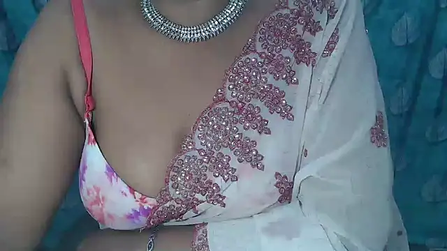 Sophia your online show from February 2025 08:12:02 AM