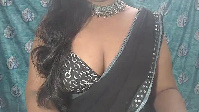 Sophia your online show from November 2025 04:24:02 AM