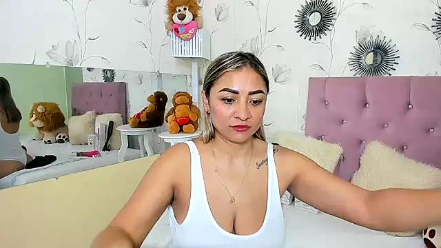milf bigass  online show from January 2025 01:30:02 PM