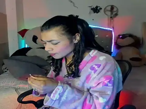 Lilithsabeth online show from December 2025 11:12:01 PM