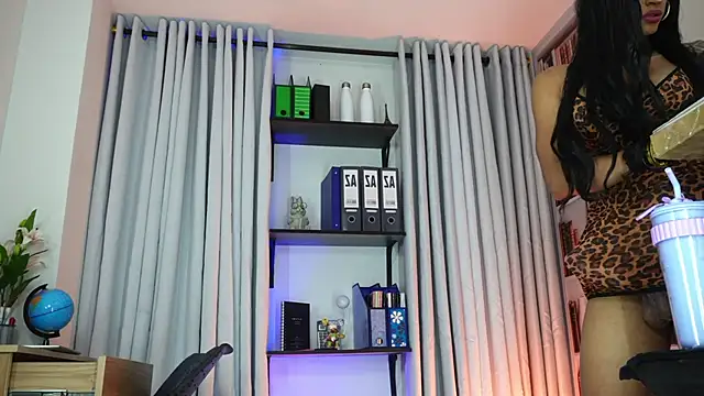  Crystal evains online show from April 2026 03:27:01 PM