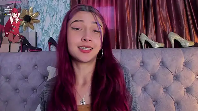  Scarlett 01 online show from October 2025 01:10:01 PM