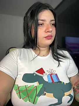 Snapshot of horny_roomiess chatting on December 2024 11:09:01 PM horny roomiess online show from December 2024 11:09:01 PM