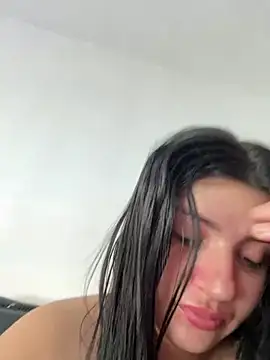Snapshot of horny_roomiess chatting on January 2025 01:39:01 PM horny roomiess online show from January 2025 01:39:01 PM