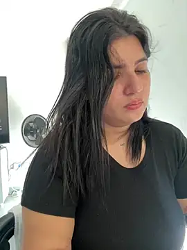 Snapshot of horny_roomiess chatting on January 2025 03:33:01 PM horny roomiess online show from January 2025 03:33:01 PM