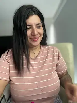 Snapshot of horny_roomiess chatting on February 2025 01:50:02 PM horny roomiess online show from February 2025 01:50:02 PM
