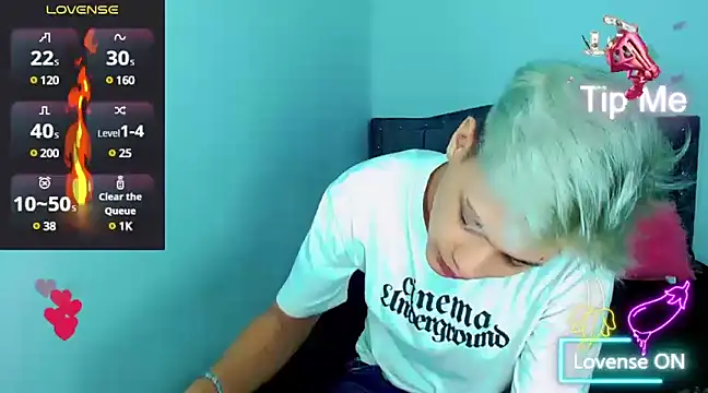 Liamscott  online show from January 2025 03:11:02 AM