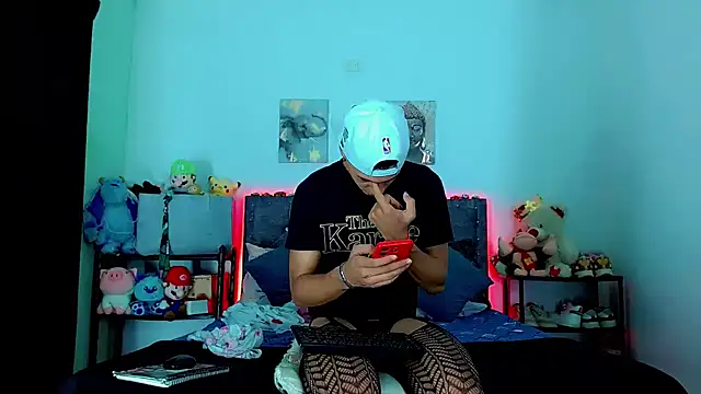 Snapshot of Liamscott_ chatting on February 2026 11:03:02 PM Liamscott online show from February 2026 11:03:02 PM