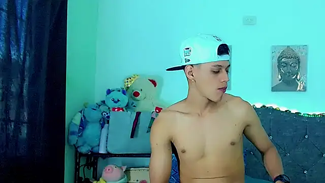 Snapshot of Liamscott_ chatting on February 2026 09:12:02 PM Liamscott online show from February 2026 09:12:02 PM