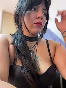 JulianaCastillo online show from September 2025 04:24:02 AM