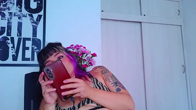 purple em69 online show from September 2025 04:50:02 PM