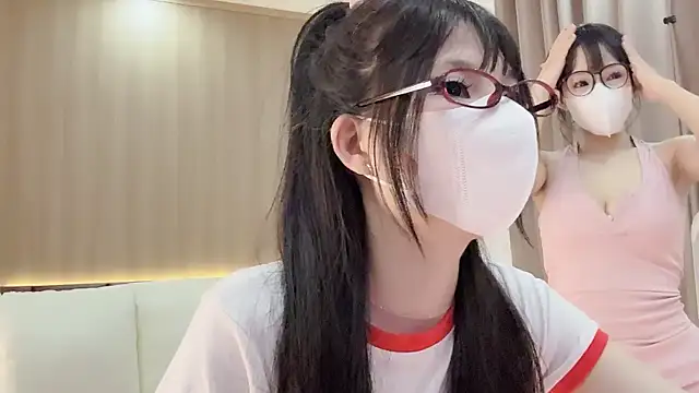 Snapshot of Jennie_Spa chatting on May 2026 02:45:02 PM Jennie Spa online show from May 2026 02:45:02 PM