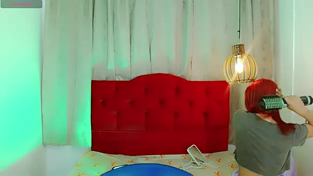 Jessica smith 1 online show from September 2025 11:32:01 AM