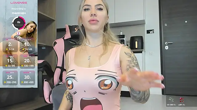 Snapshot of Megan_Ros chatting on March 2025 09:18:02 AM Megan Ros online show from March 2025 09:18:02 AM