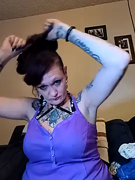 renegade vyxxen online show from February 2026 12:55:01 PM